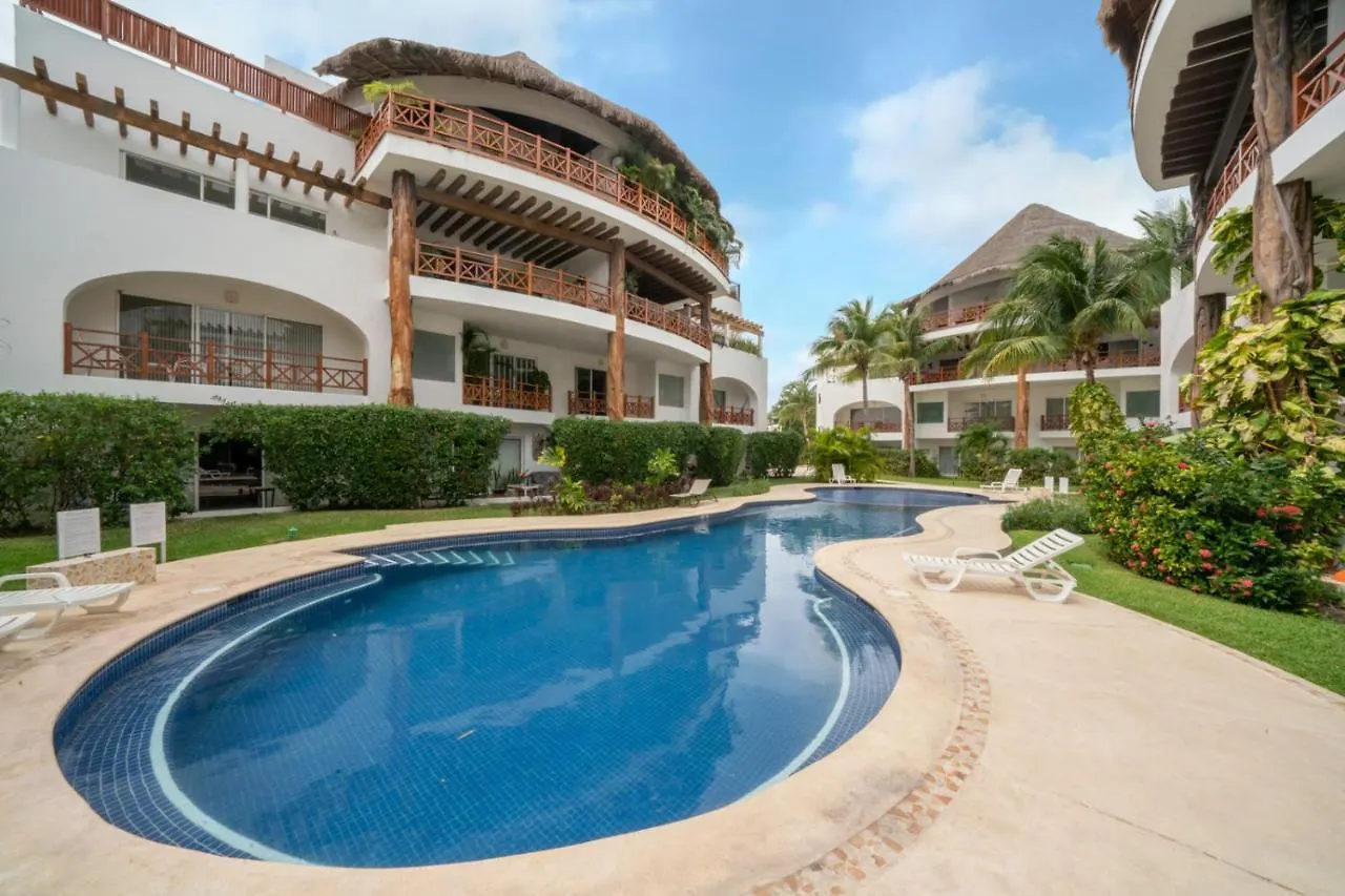 Апартаменты Quadra Alea Poolside Cheel 101 Riviera Maya