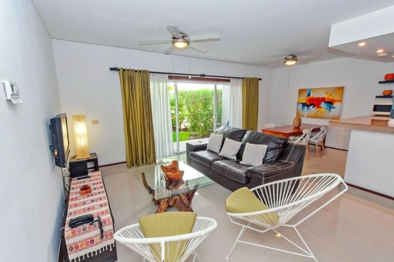 Апартаменты Quadra Alea Poolside Cheel 101 Riviera Maya